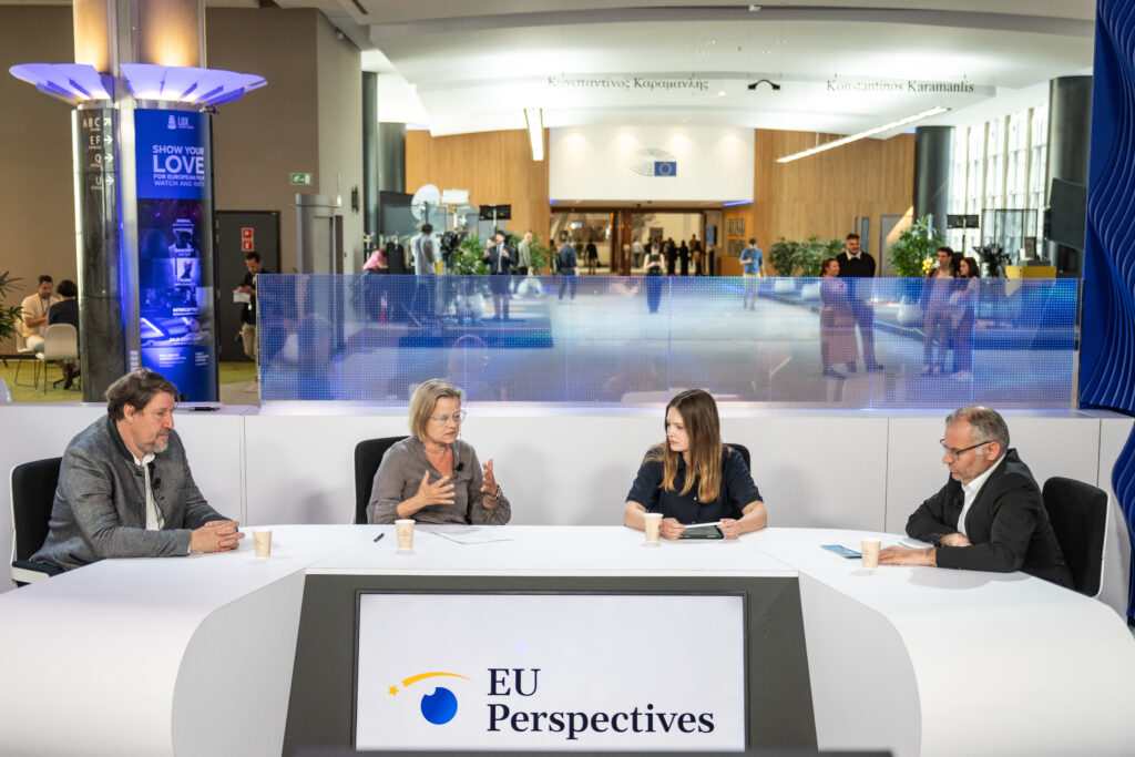 Podcast recording with MEPs Vrecionova, Waitz and Lins