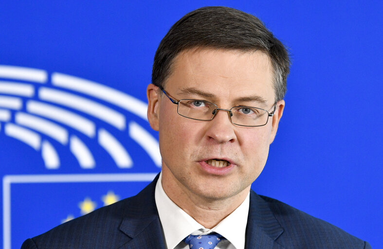 EU Commissioner Valdis Dombrovskis