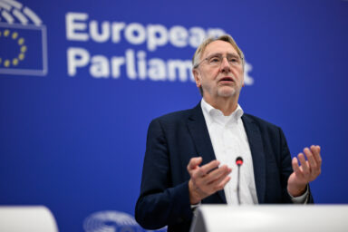 Press conference on the EU-US trade negotiations, MEP Bernd Lange