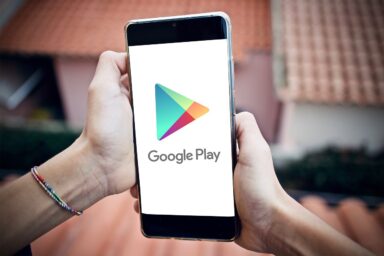a telephone with Google play store