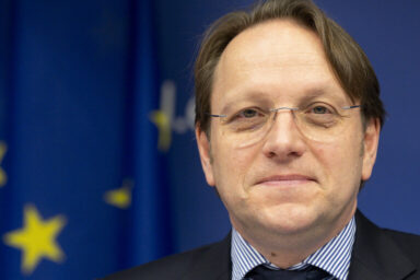 © European Union 2025 - Source : EP - Oliver VARHELYI, Commissioner for Health and Animal Welfare