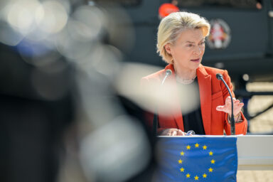 President Ursula von der Leyen at the official visit to the Lithuanian EU border.