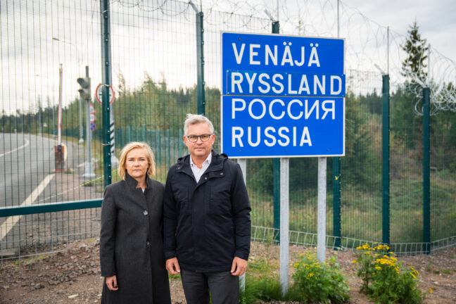 EC Brunner and Finnish MOI Mari Rantanen visit the Finnish- Russian border in Vaalimaa, Finland on 15.03.2025. Present also Mr Heikki TAMMINEN, State Secretary
