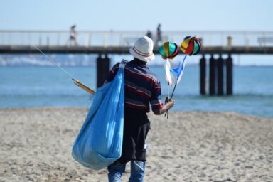 beach peddler