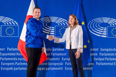 Jens-Frederik Nielsen, PM of Greenland, with Roberta Metsola, President of the European Parliament
