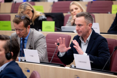 MEP Tomas Tobé during the EUDS Presentation by Michael McGrath. Photo: EP