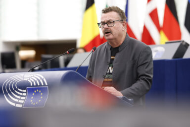 Per Clausen EP Plenary session - Phasing out Russian natural gas imports, improving monitoring of potential energy dependencies and amending Regulation