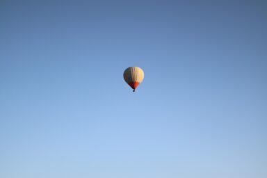 hot-air-balloon-7393437_1280