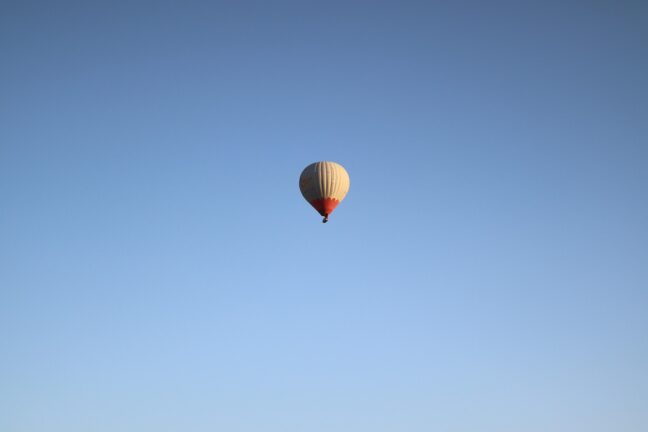 hot-air-balloon-7393437_1280