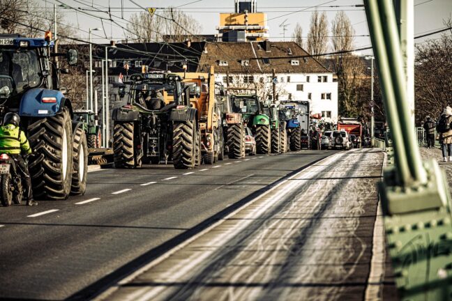 Tractor convoy