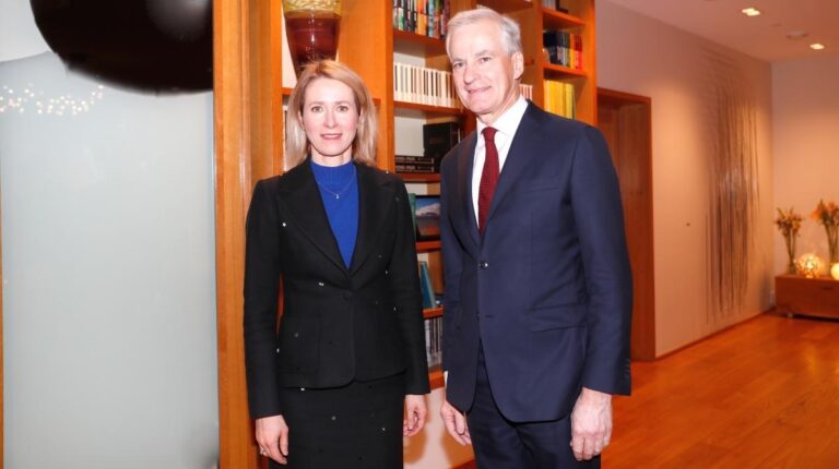 Jonas Gahr Støre, Kaja Kallas