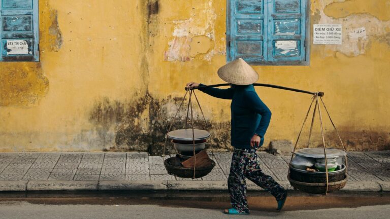 Vietnamese street vendor