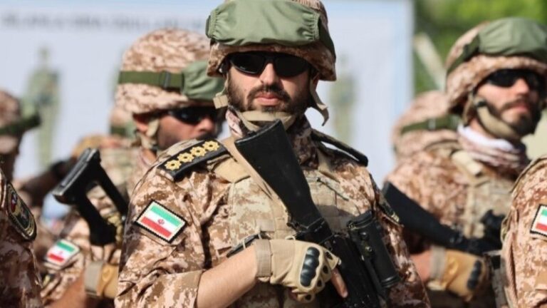 Soldiers of Islamic Revolutionary Guard Corps
