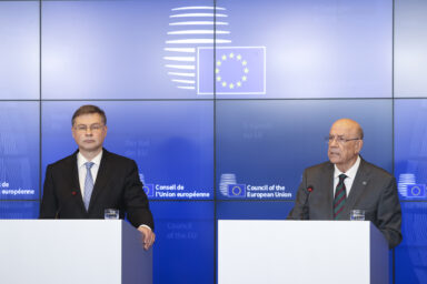Valdis Dombrovskis and Makis Keravnos