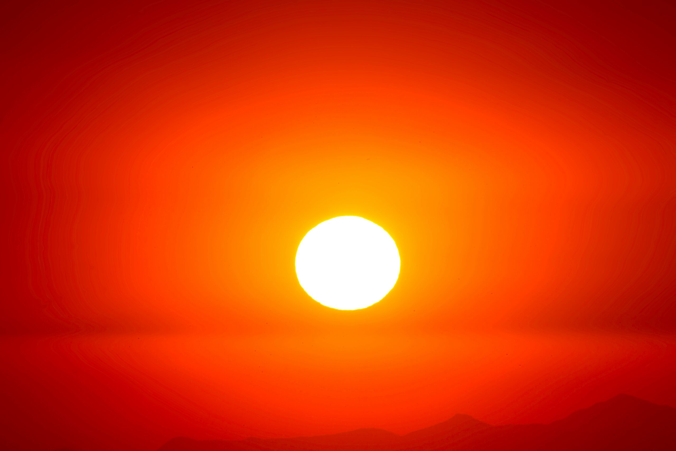 Photo: euperspectives.eu Record Heatwave Cripples Europe as Major Rivers Dry Up and Economies Strain