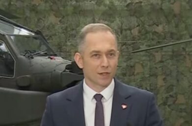 Cezary Tomczyk, Poalnd's deputy defenc eminister