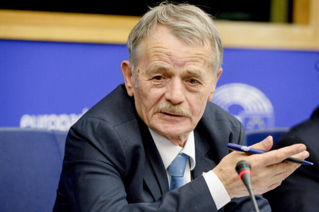 Crimean Tatar leader Mustafa Dzhemilev