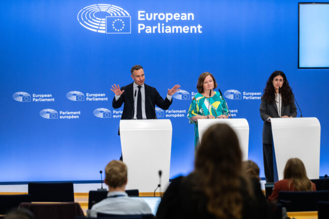 Press conference on the European Democracy Shield on the EUDS draft report on findings and recommendations. Photo: EP