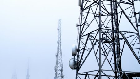 Telecom towers and mobile network infrastructure in the fog