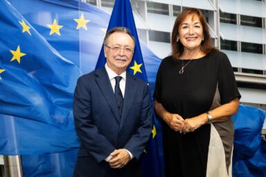 Commissioner for the Mediterranean and Demography Dubravka Šuica and Ceuta’s mayor-president Juan Jesús Vivas.