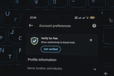 Stop Killing the Internet starts collecting signature to fight identity verification. Photo: Unplash
