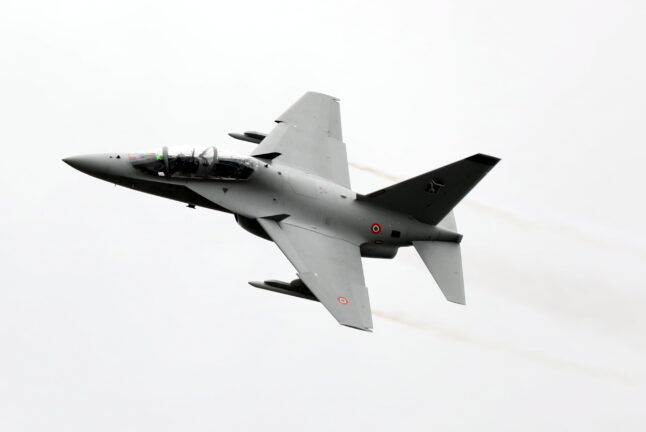 Leonardo aircraft