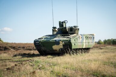 Hungarian_Lynx_KF-41 vehicle